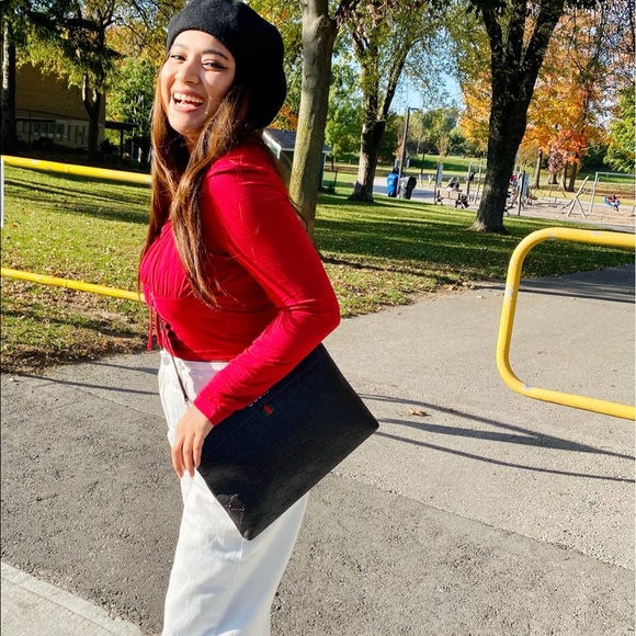 Full sleeve top - Picture 2 of 3